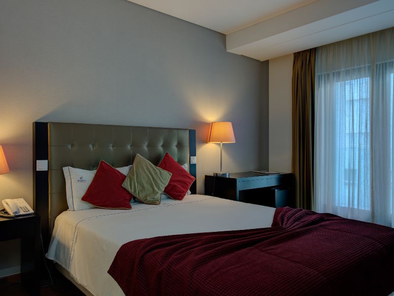 Cosy and friendly VIP Executive Saldanha Hotel Lisbon